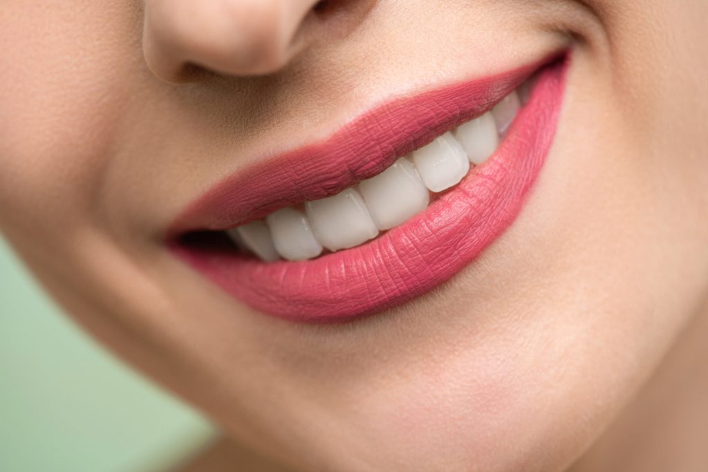 smiling healthy teeth oral health